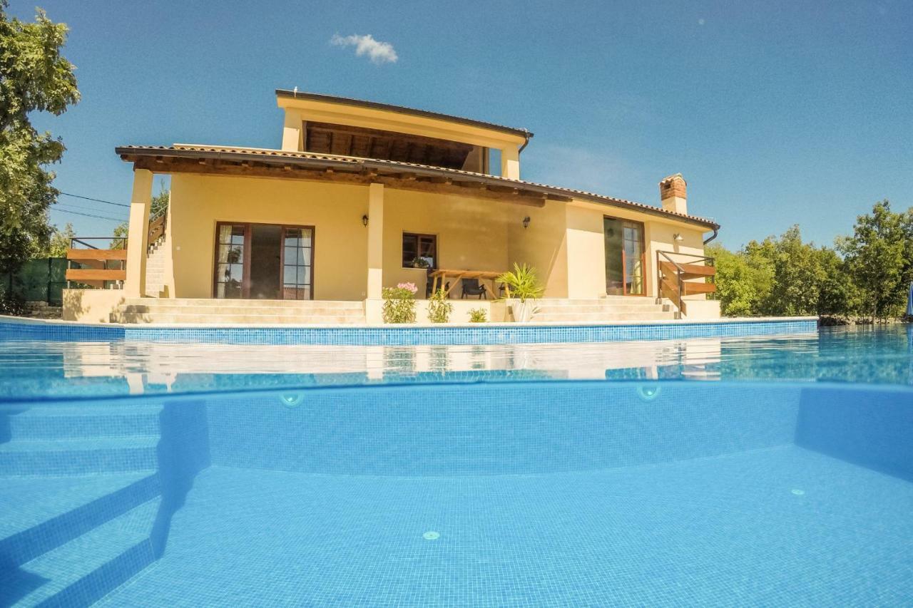 Villa Nabucco Kras Luaran gambar