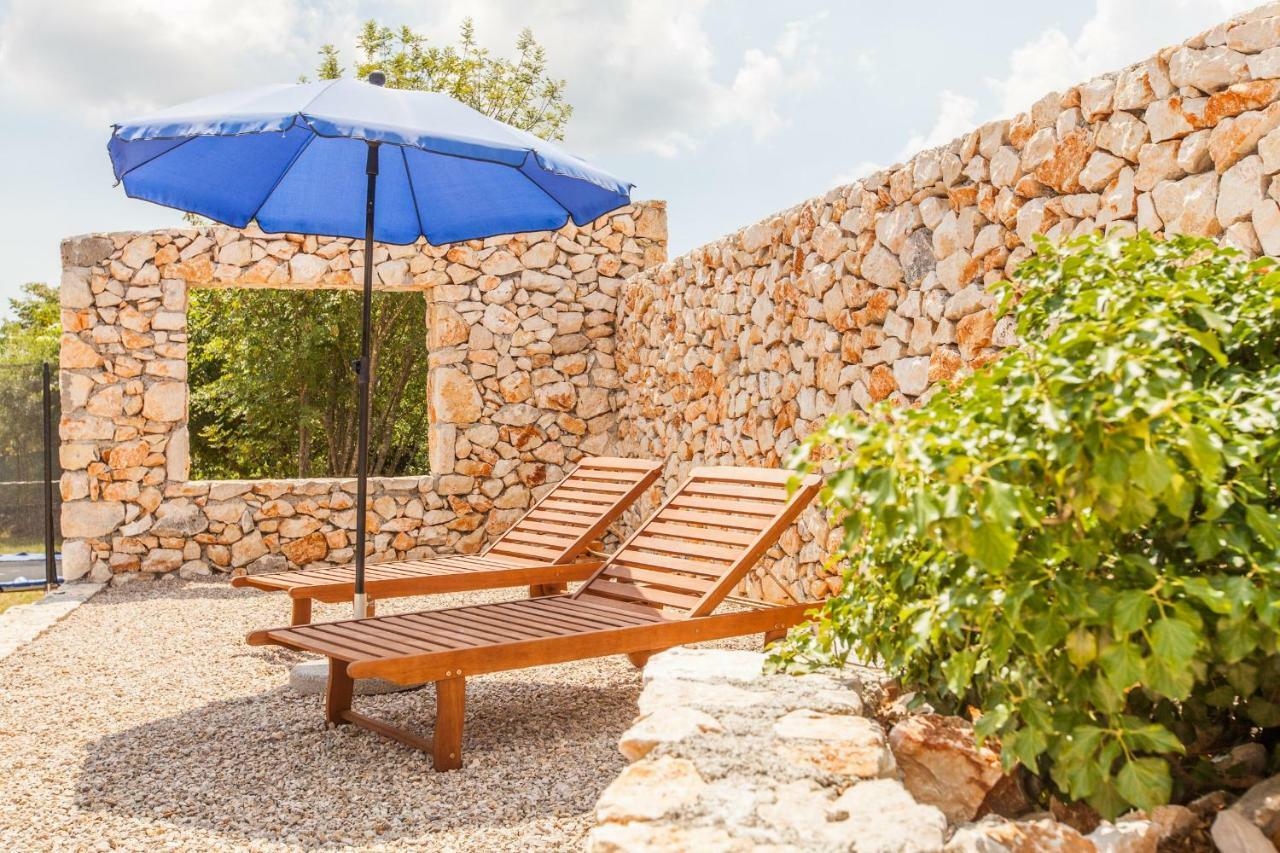 Villa Nabucco Kras Luaran gambar