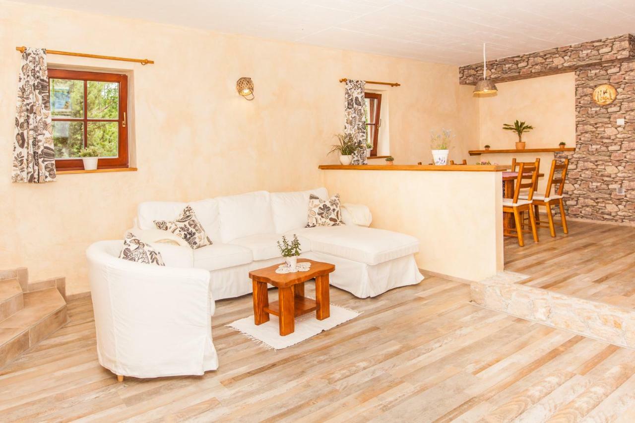 Villa Nabucco Kras Luaran gambar